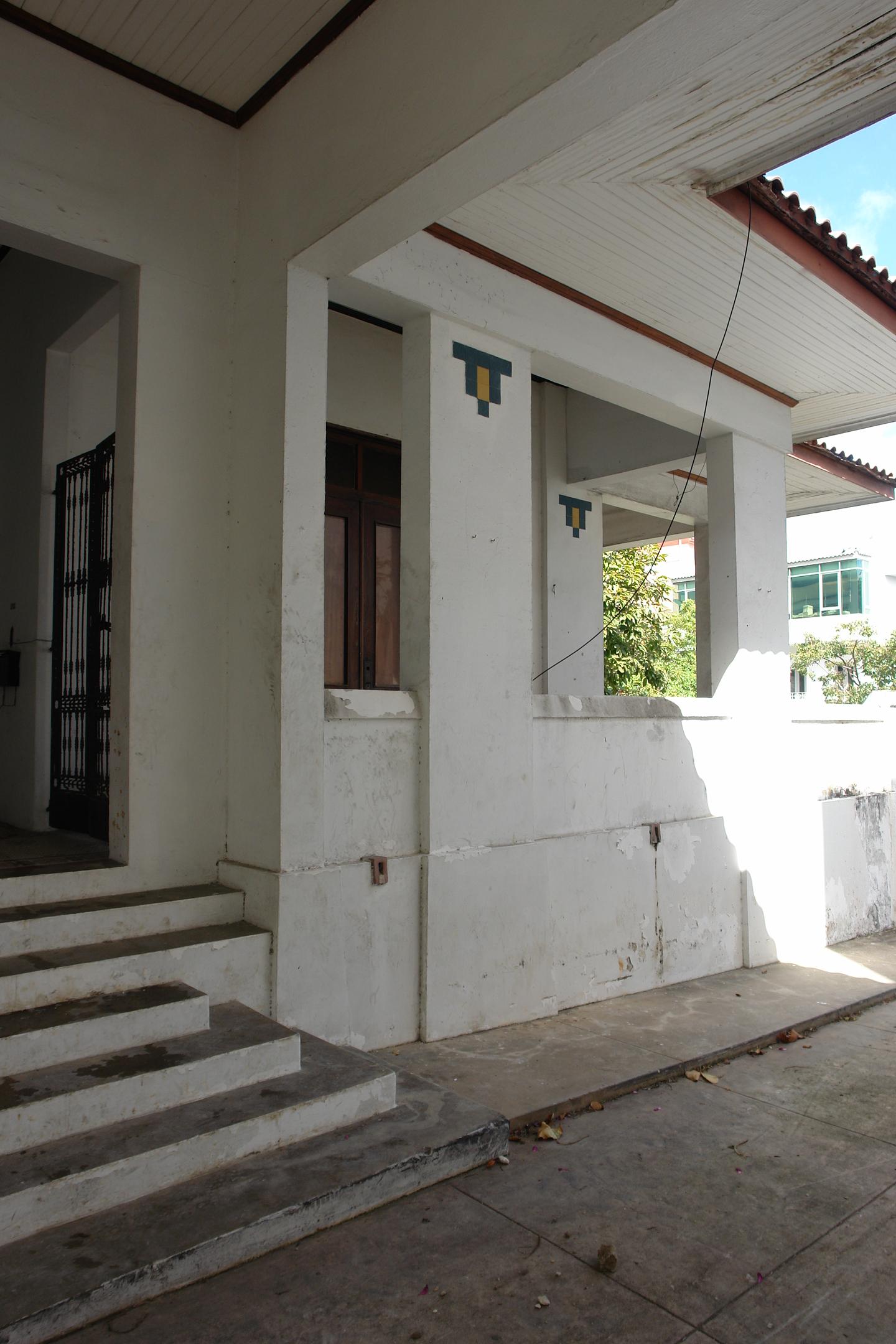 Residencia Dr. Eugenio Fernández García - Ponce de Leon 652 - San Juan (Miramar) - 2012 00025